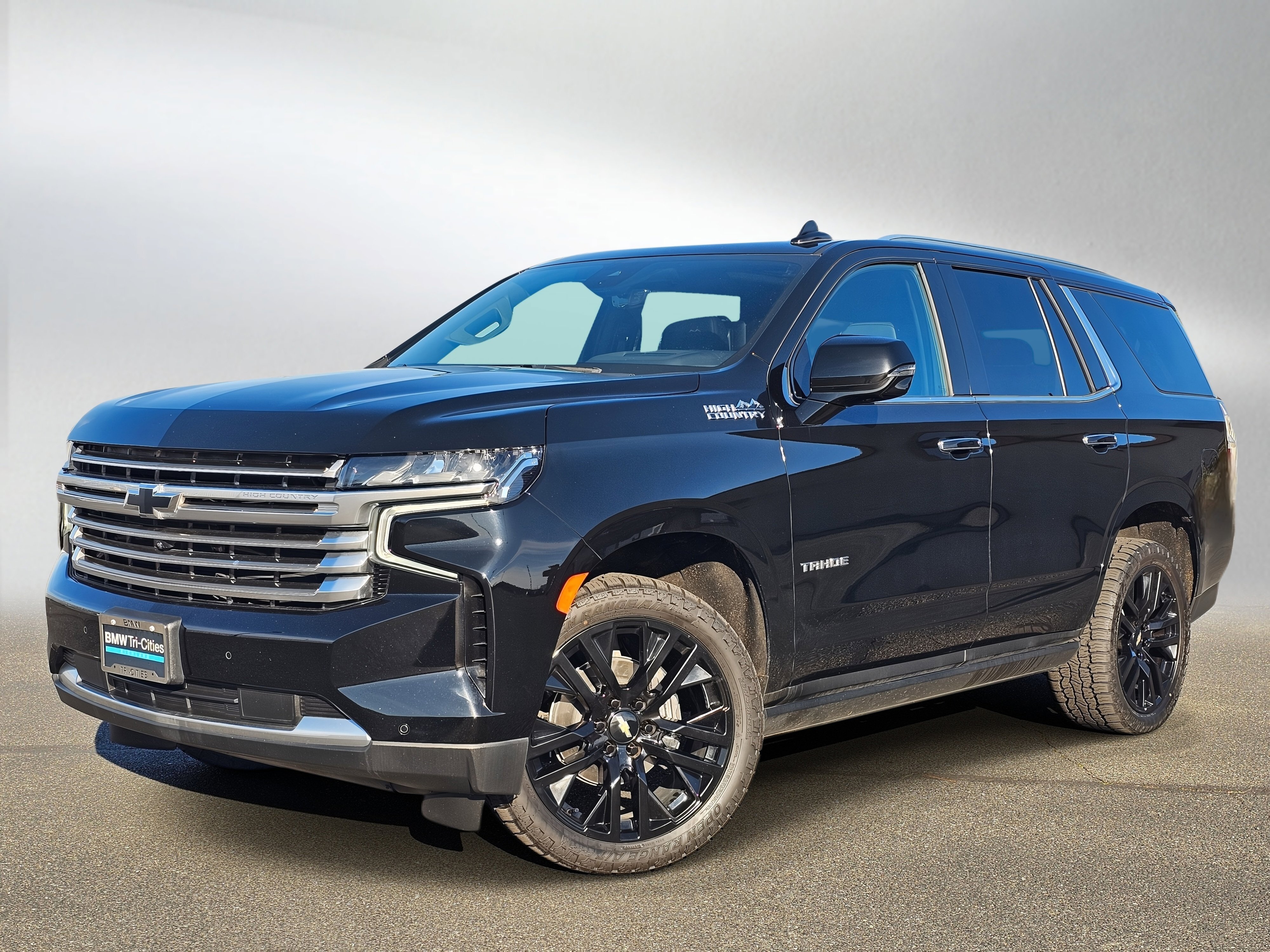 Used 2023 Chevrolet Tahoe High Country w/ Premium Package 2 image 1