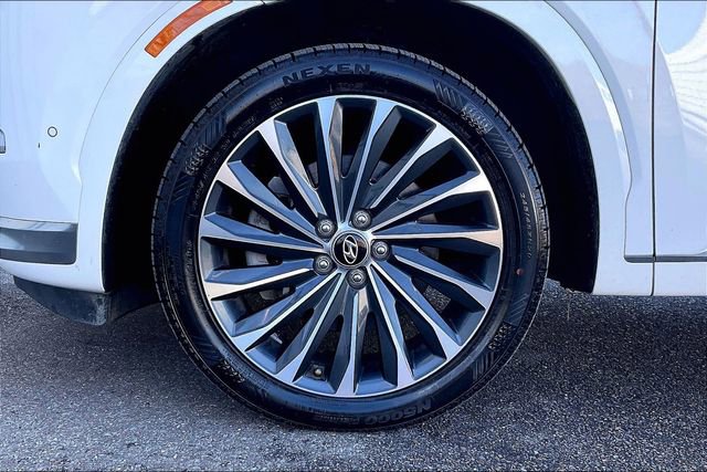 Used 2023 Hyundai Palisade Calligraphy image 8