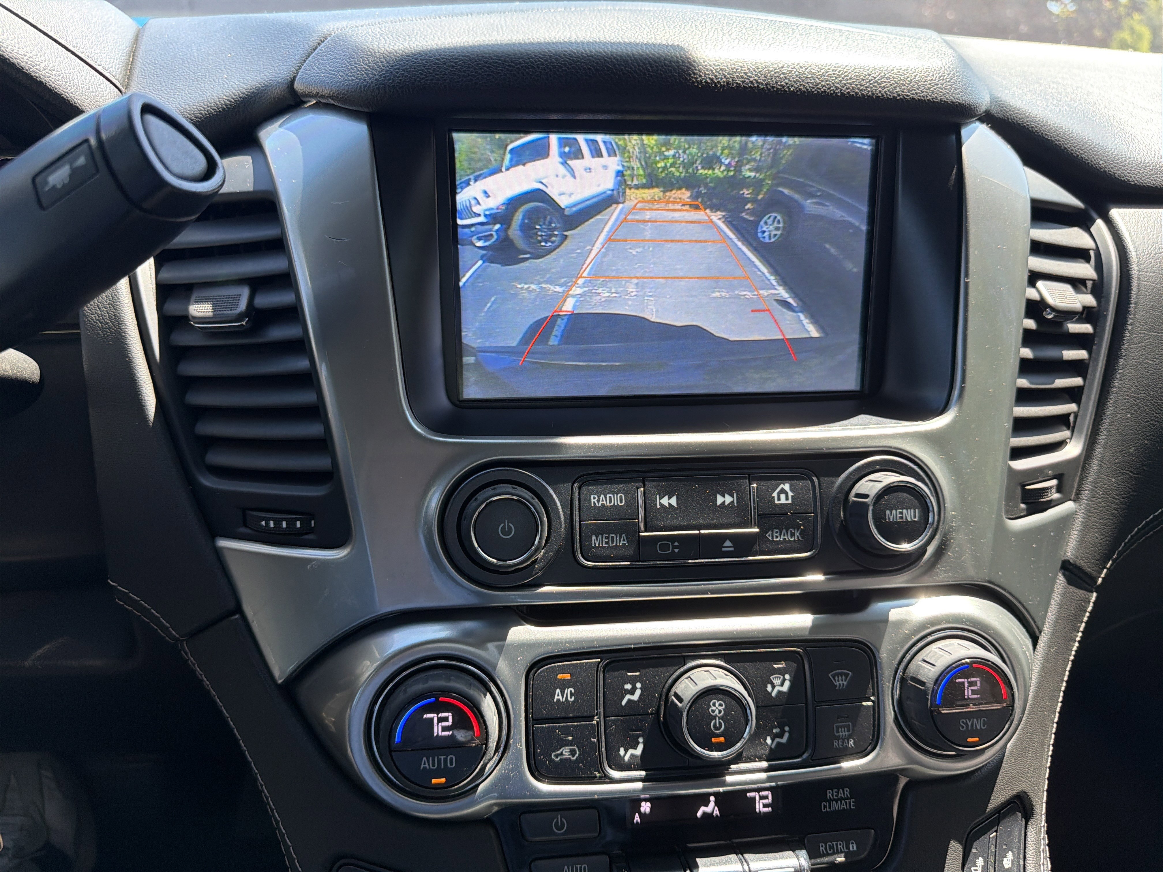 Used 2017 Chevrolet Tahoe LT AWD/4WD image 27