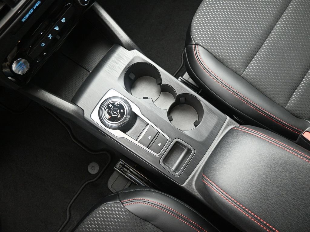 New 2025 Ford Escape ST-Line w/ Equipment Group 301A image 18
