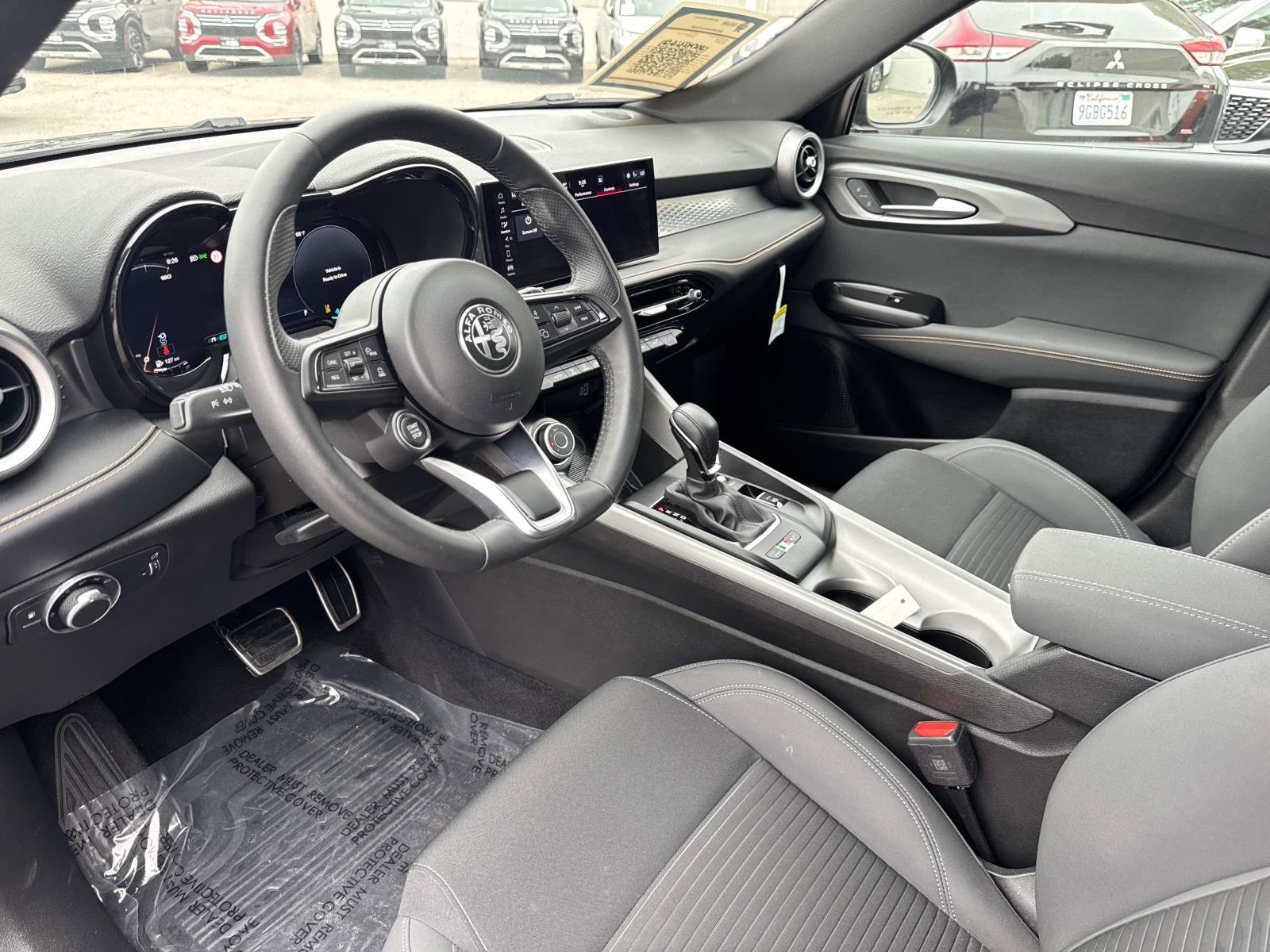 Used 2025 Alfa Romeo Tonale AWD/4WD image 13