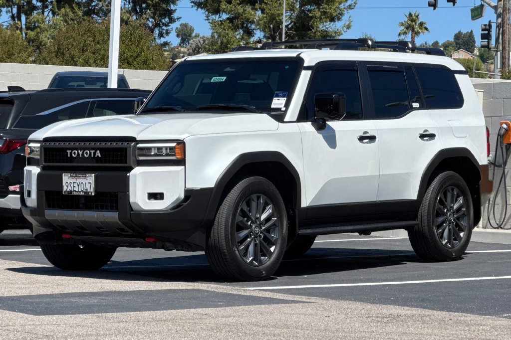 Used 2025 Toyota Land Cruiser AWD/4WD image 11