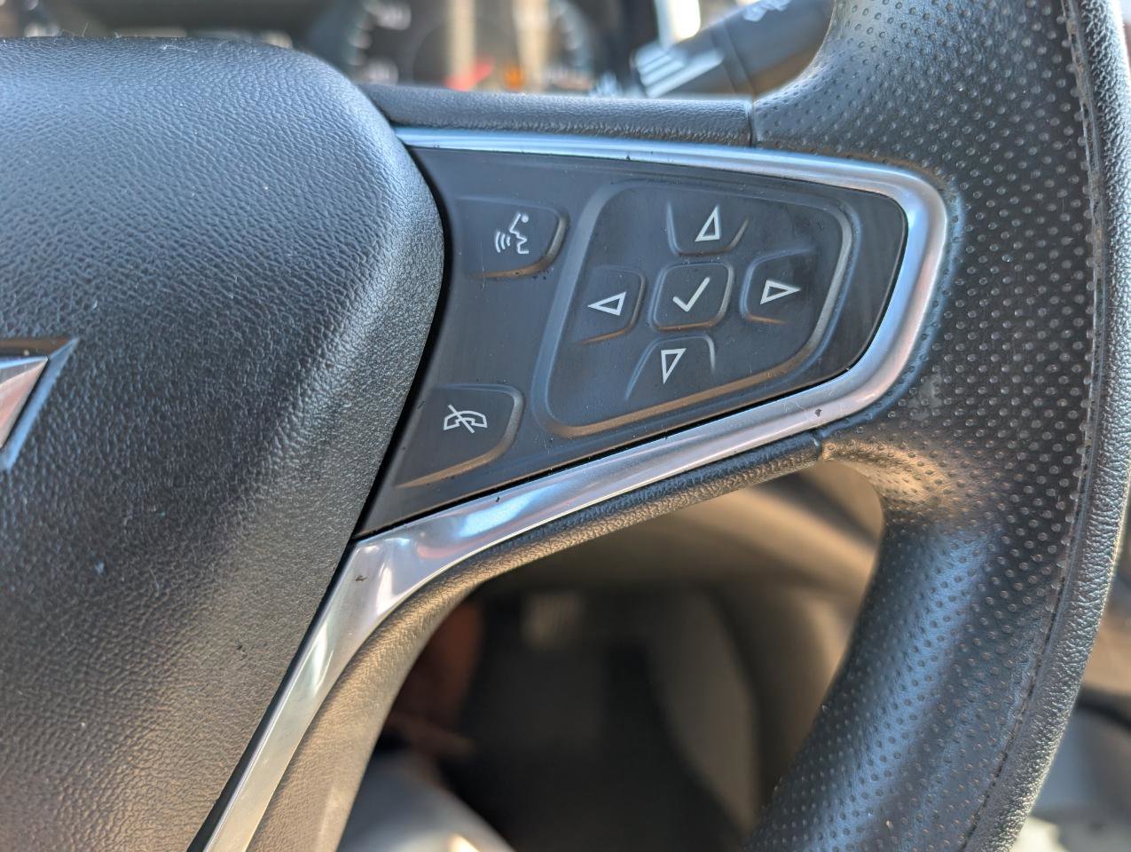 Used 2019 Chevrolet Malibu LS w/ LPO, Convenience Package 1 FWD image 17