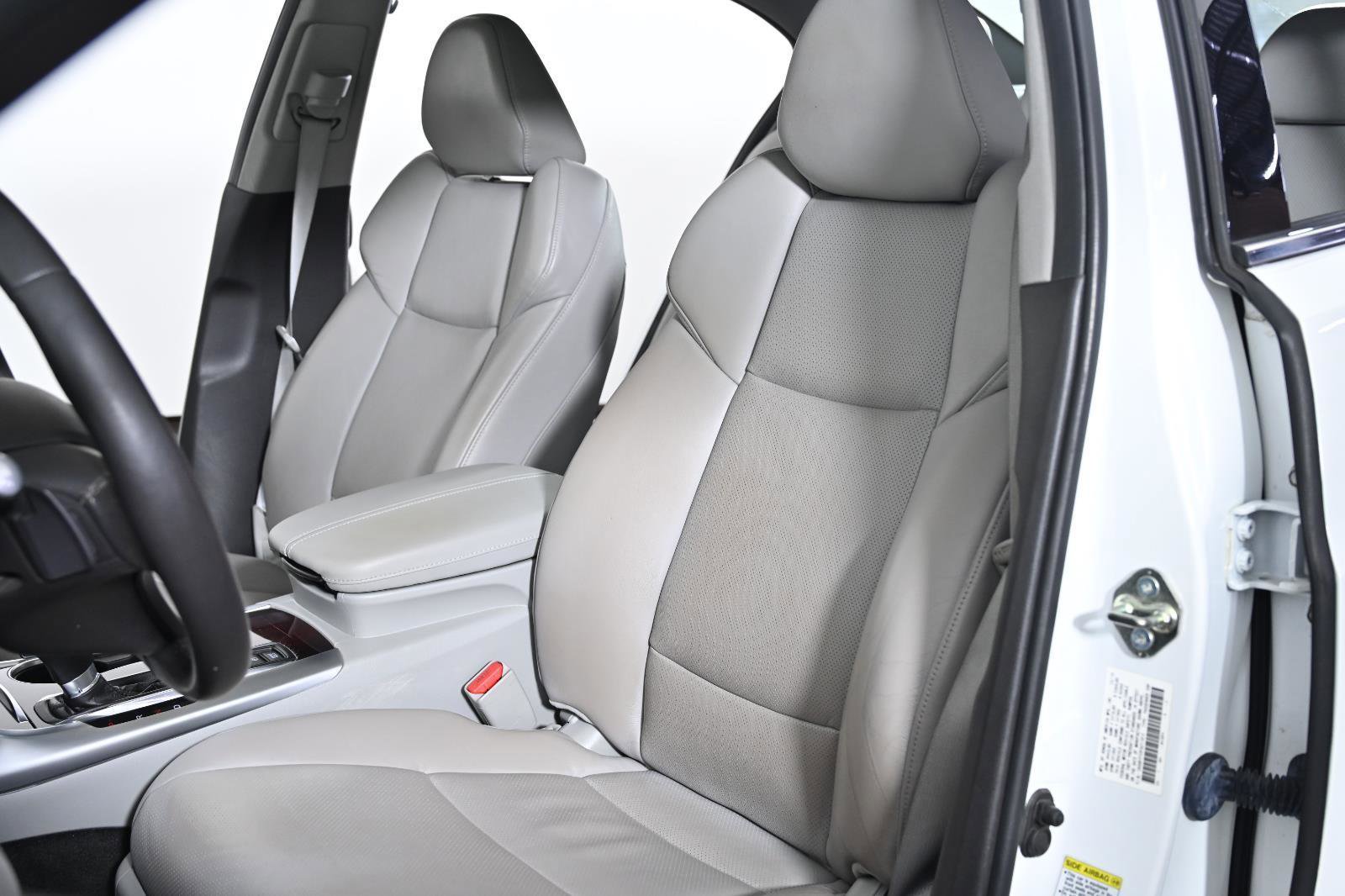 Used 2015 Acura TLX w/ Technology Package image 22