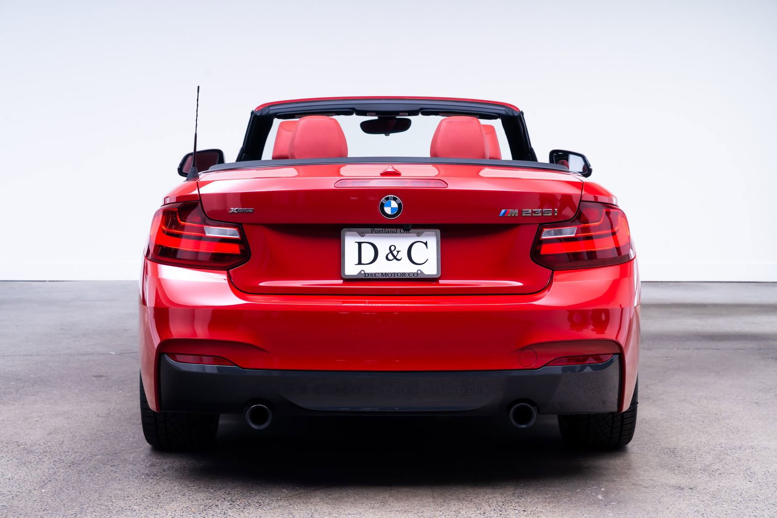 Used 2016 BMW M235i xDrive Convertible AWD/4WD image 7