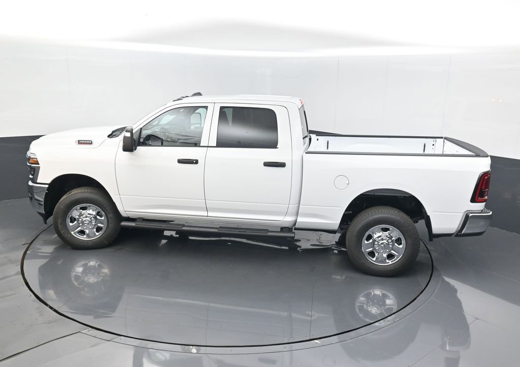 New 2026 RAM 3500 Tradesman image 39