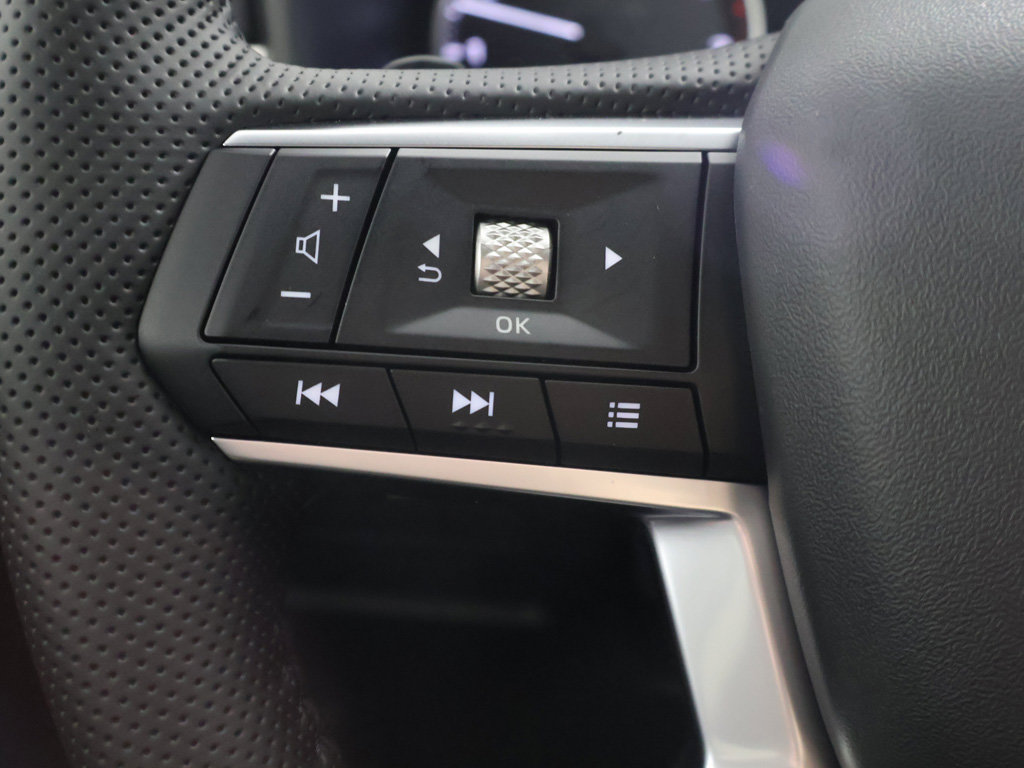 New 2026 Mitsubishi Outlander LE FWD image 40