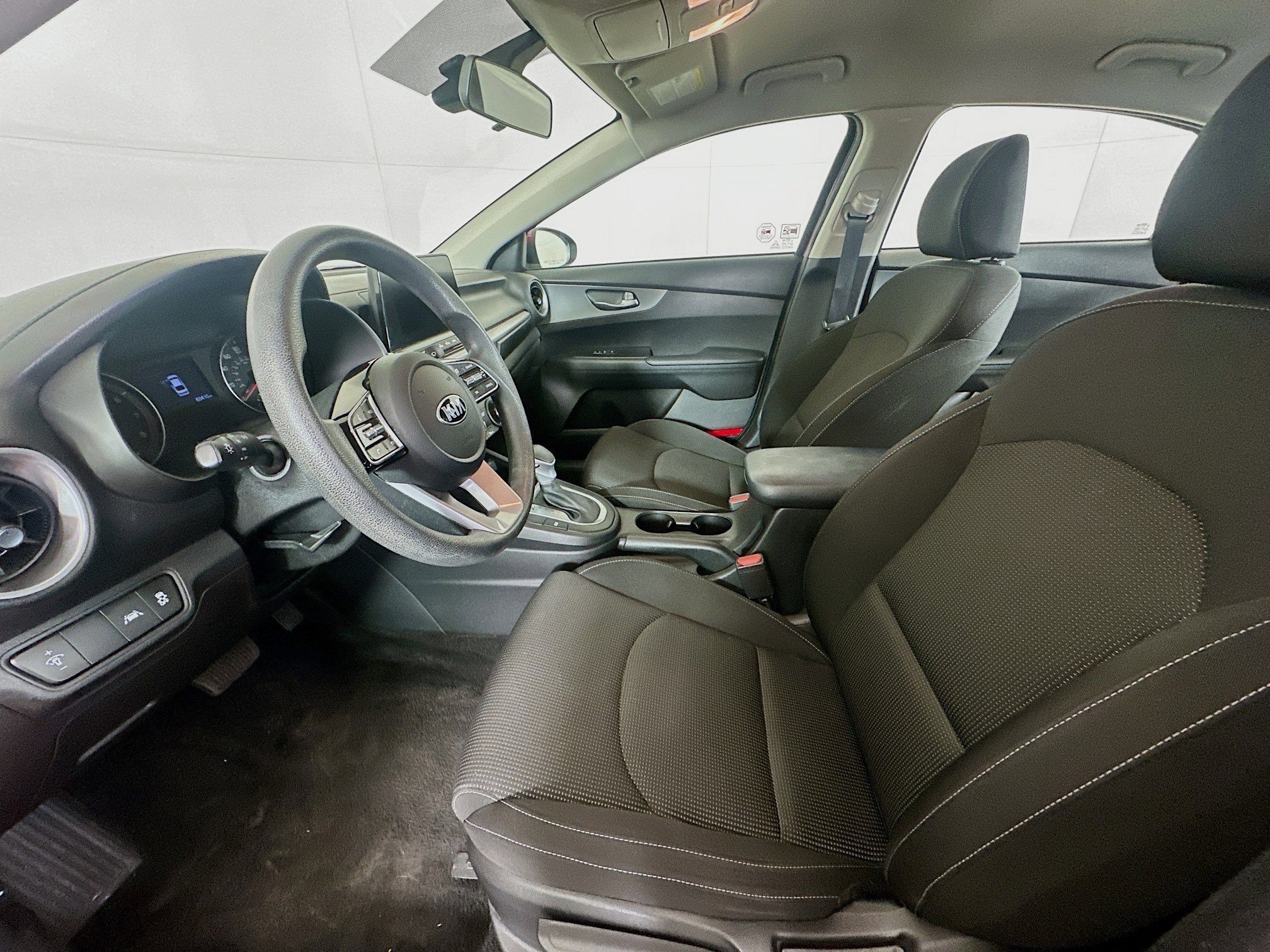 Used 2021 Kia Forte LXS image 13