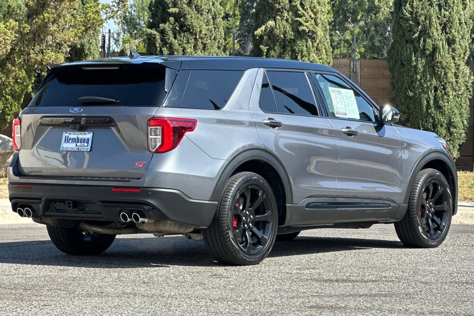 Used 2022 Ford Explorer ST w/ Equipment Group 401A AWD/4WD image 4