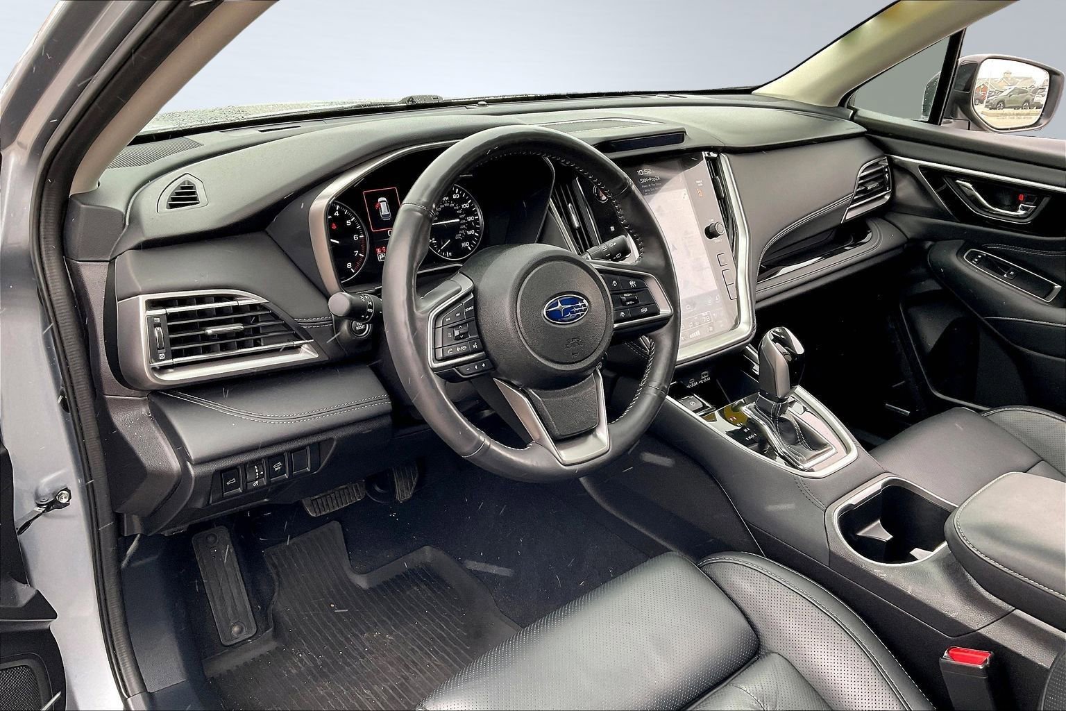 Used 2025 Subaru Outback Touring XT image 12