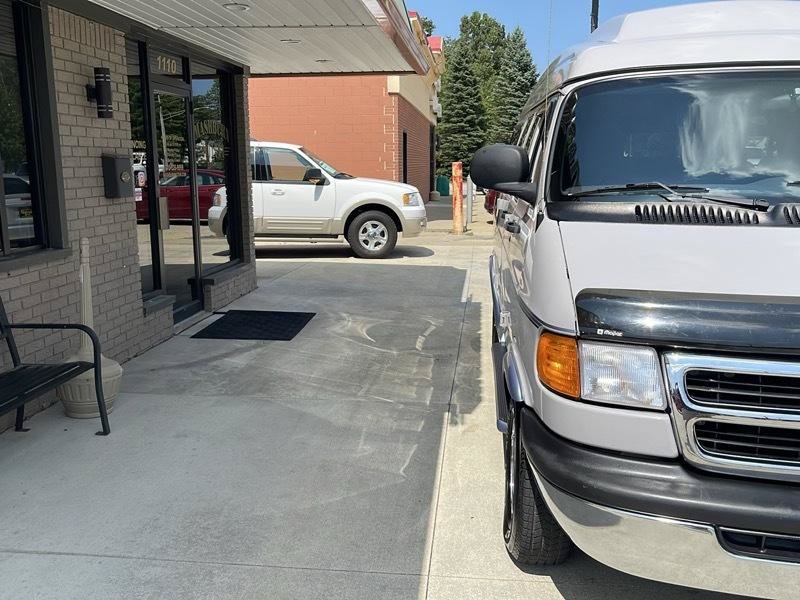 Used 1999 Dodge B1500 RWD image 6