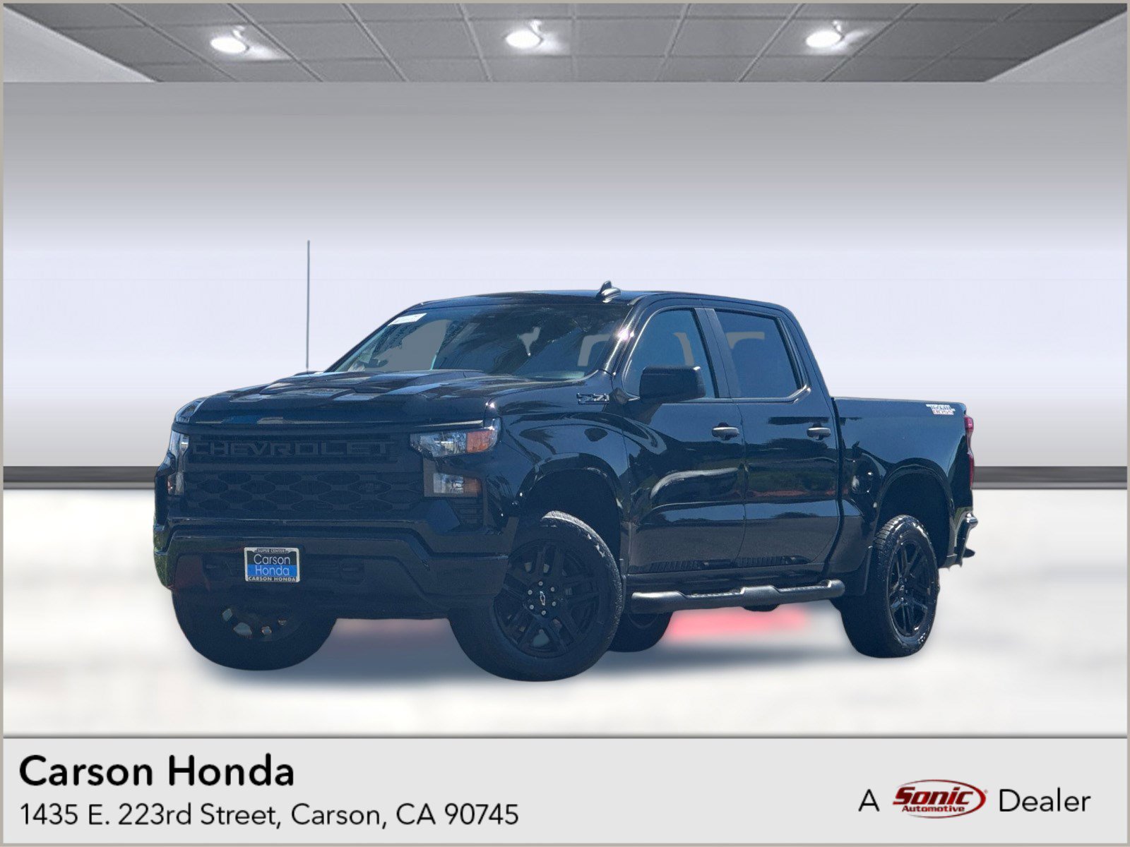 Used 2024 Chevrolet Silverado 1500 Custom Trail Boss w/ Turbomax Blackout Package image 1