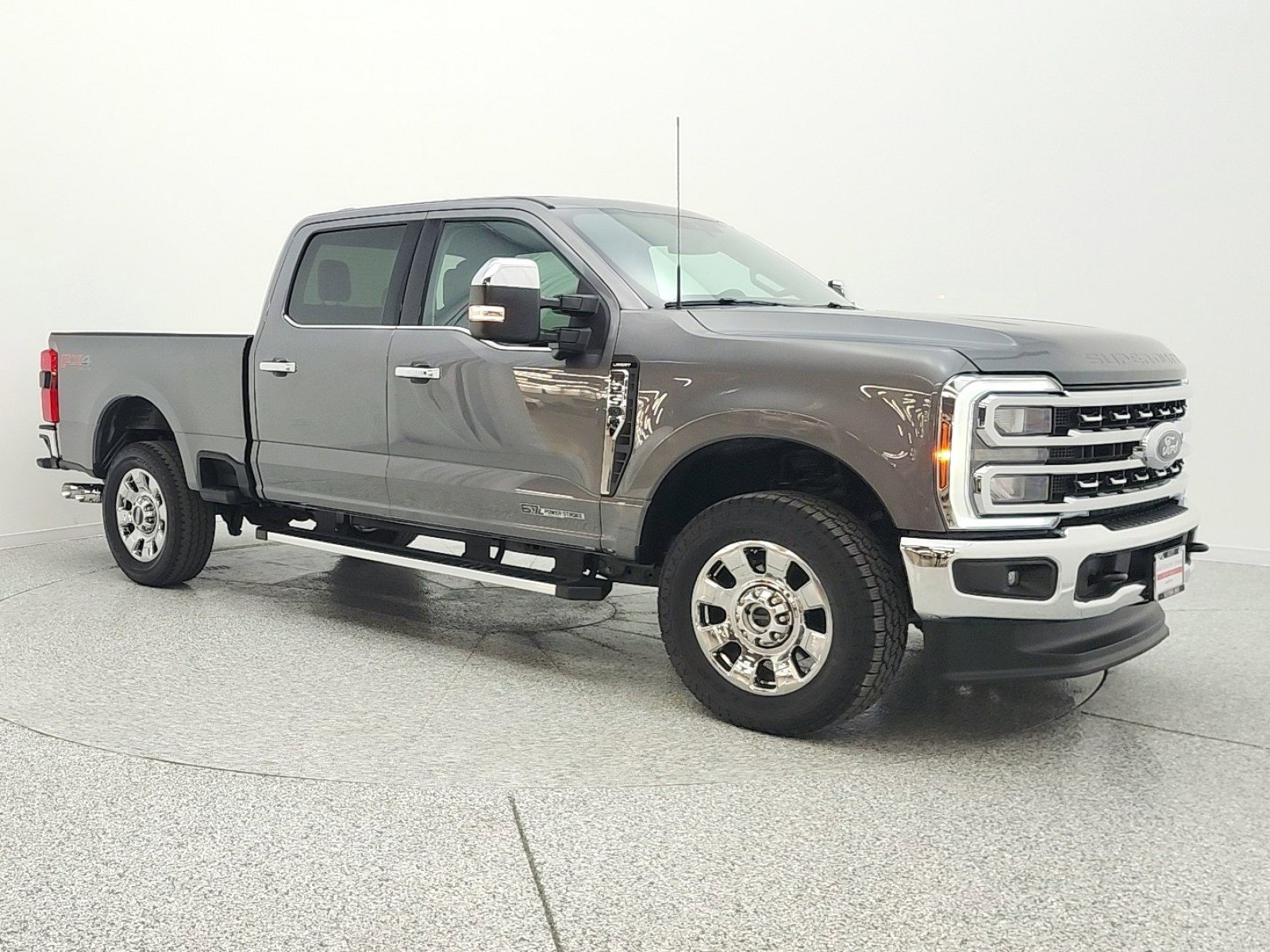 Used 2025 Ford F250 Lariat w/ Chrome Package AWD/4WD image 3