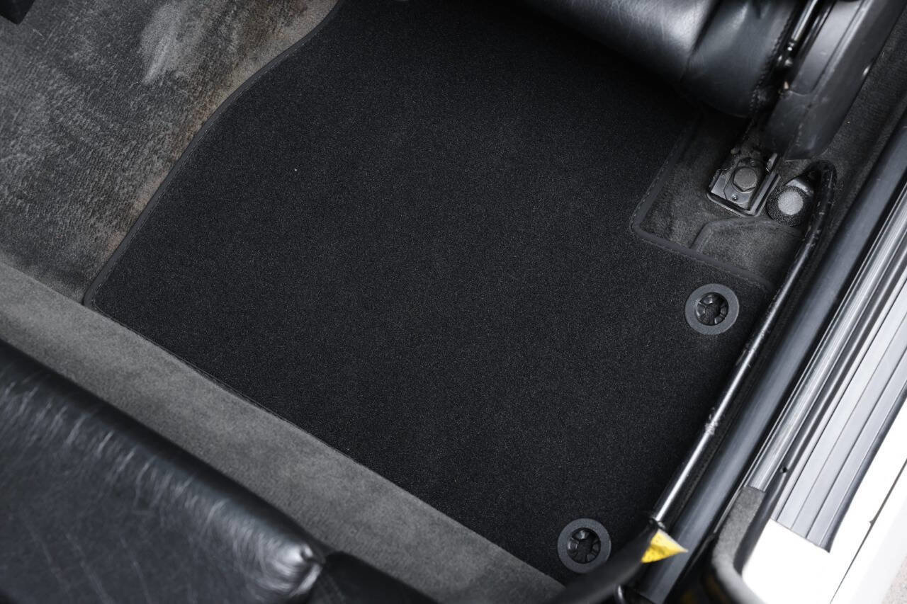 Used 1988 BMW M3 Coupe image 49