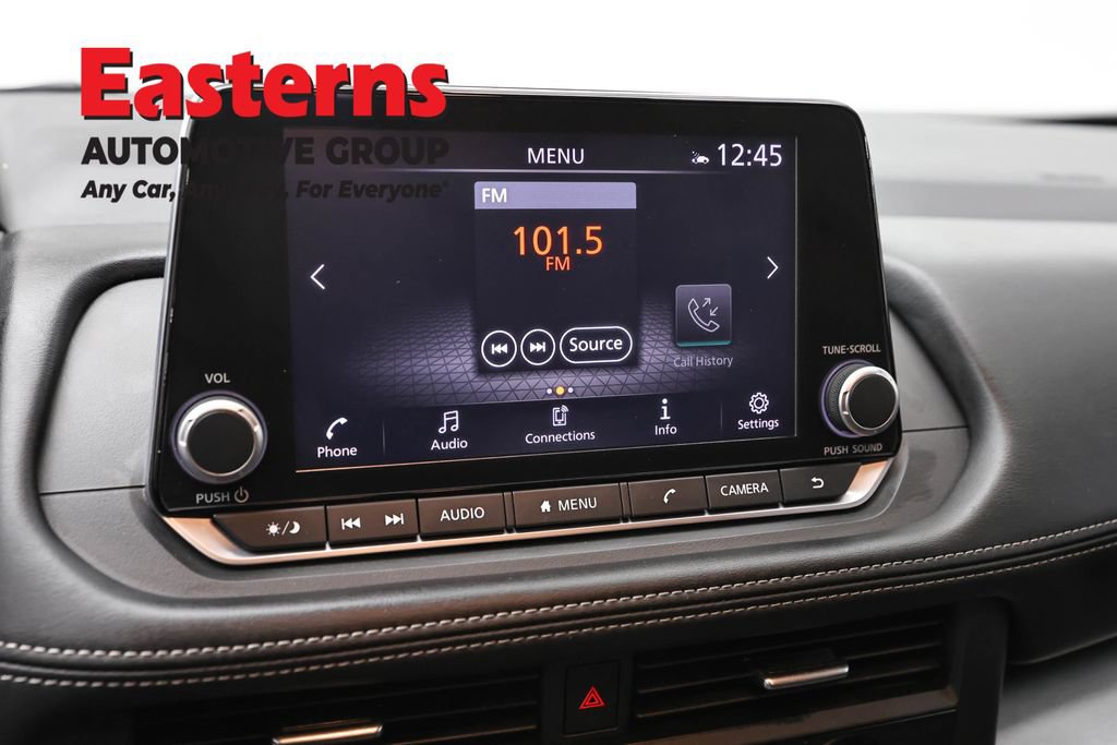 Used 2024 Nissan Rogue SV AWD/4WD image 18