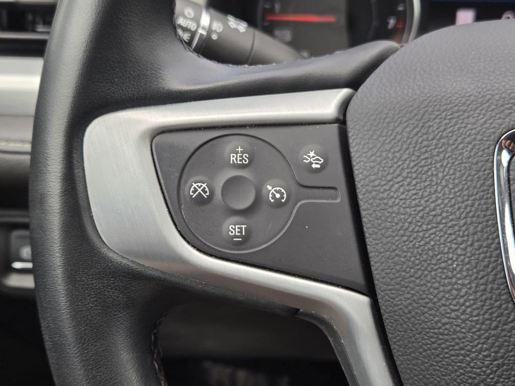 Used 2023 GMC Acadia SLT w/ Elevation Edition FWD image 27