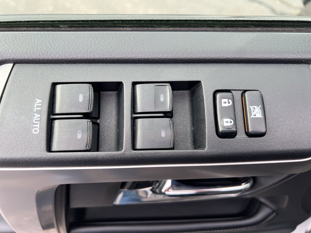 Used 2016 Toyota 4Runner SR5 Premium image 23