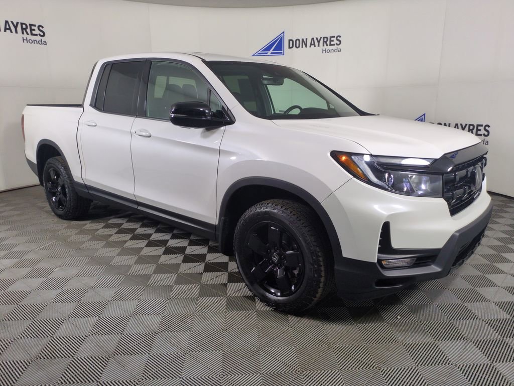 Used 2024 Honda Ridgeline Black Edition image 11