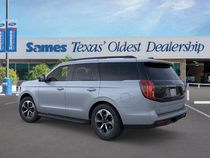 New 2026 Ford Expedition Active image 4