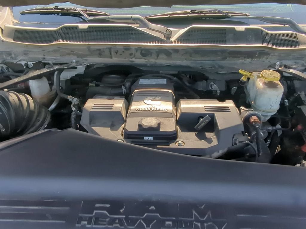 Used 2019 RAM 5500 Tradesman RWD image 30