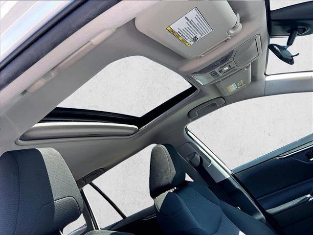 Used 2021 Toyota RAV4 XLE image 14