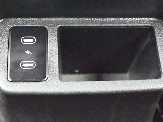 Used 2025 Kia Seltos EX FWD image 15