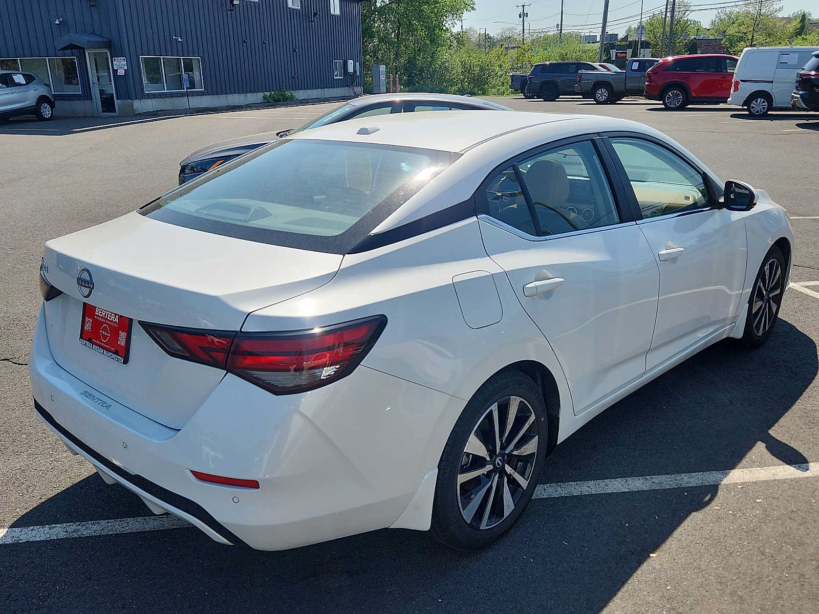 Certified 2025 Nissan Sentra SV w/ SV Premium Package FWD image 4