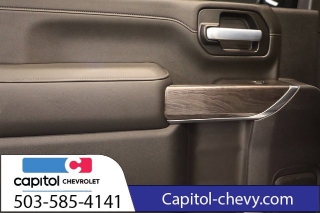 Used 2021 Chevrolet Silverado 2500 LTZ w/ LTZ Premium Package AWD/4WD image 32