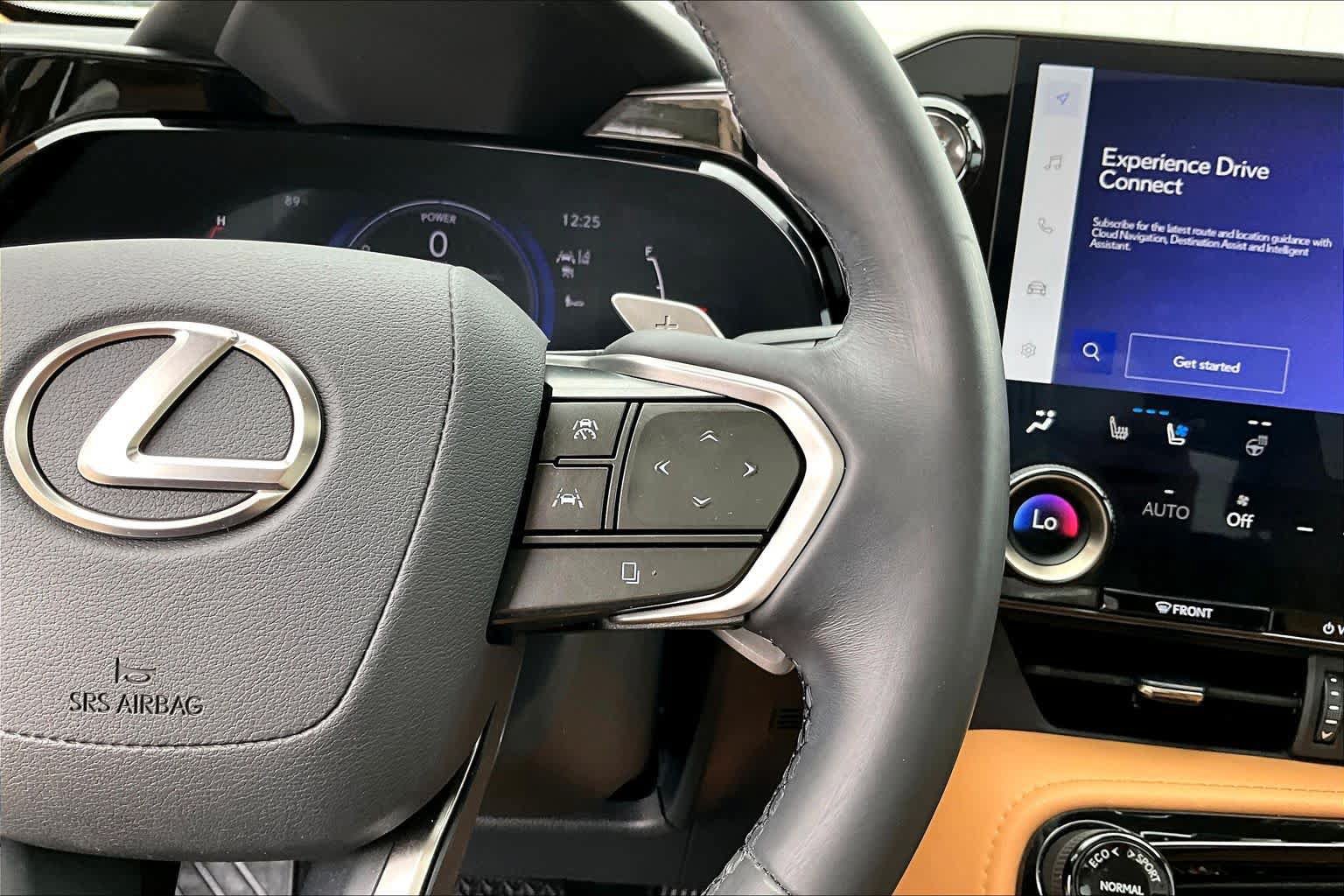Used 2024 Lexus NX 350h AWD image 23