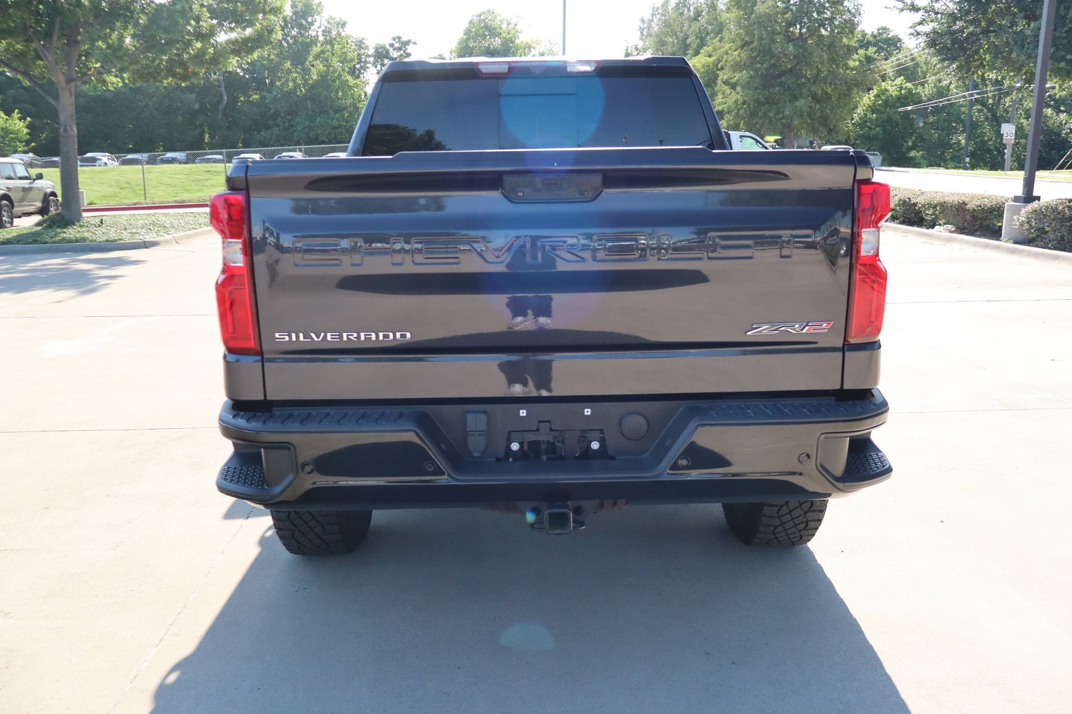Used 2023 Chevrolet Silverado 1500 ZR2 AWD/4WD image 6