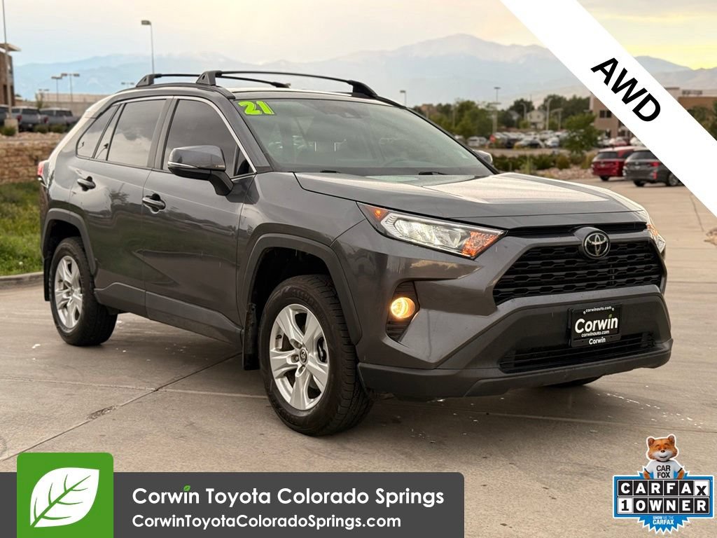 Used 2021 Toyota RAV4 XLE w/ Convenience Package AWD/4WD image 1