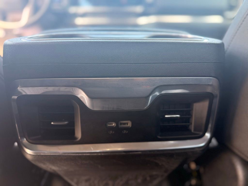 Used 2023 GMC Sierra 1500 SLT image 19