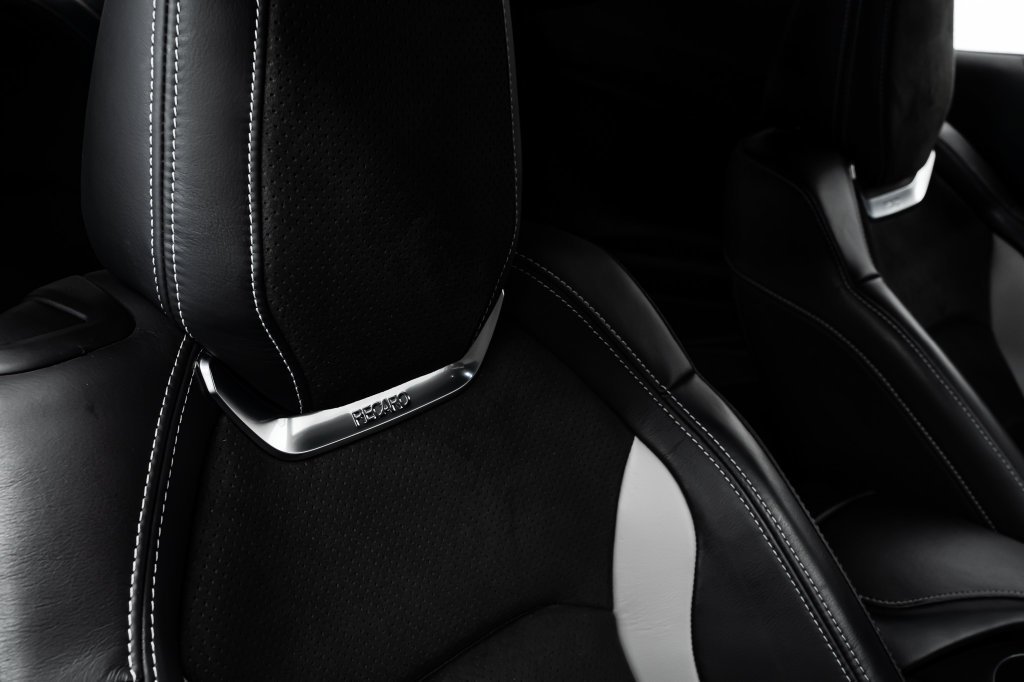 Used 2020 Chevrolet Camaro SS RWD image 36