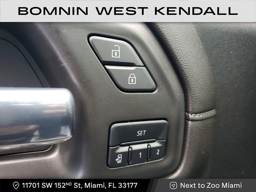 Used 2022 Chevrolet Silverado 2500 High Country w/ Z71 Off-Road Package image 8