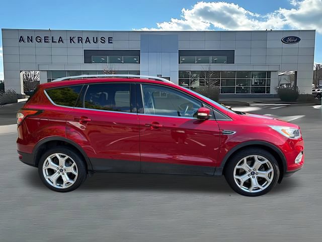 Used 2018 Ford Escape Titanium w/ Ford Safe & Smart Package AWD/4WD image 10