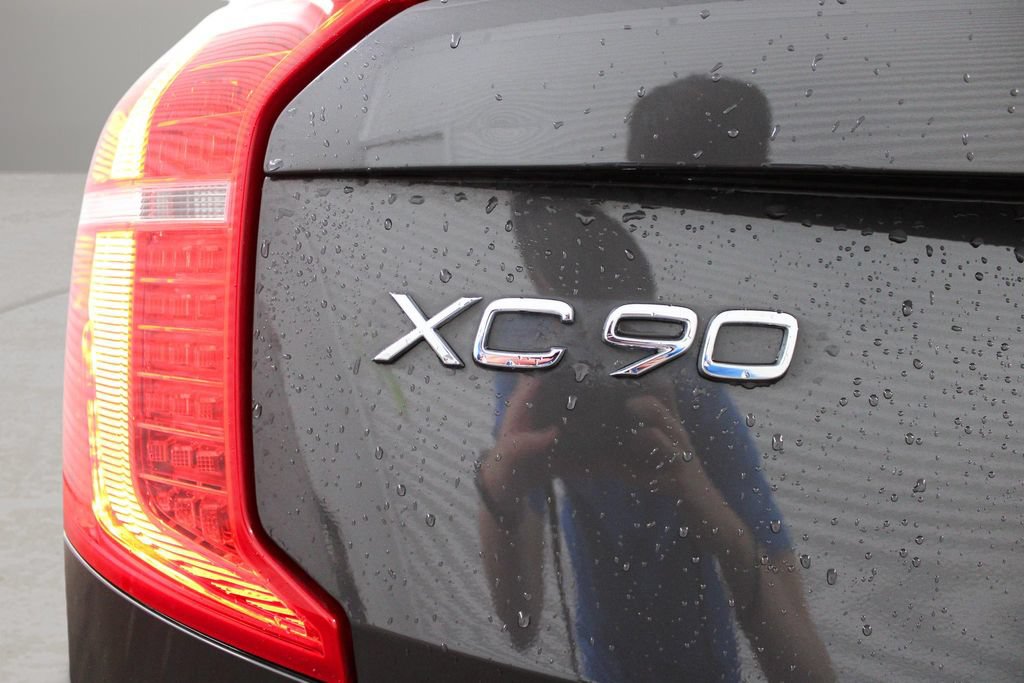 Used 2023 Volvo XC90 T8 Ultimate w/ Protection Package Premier AWD/4WD image 34