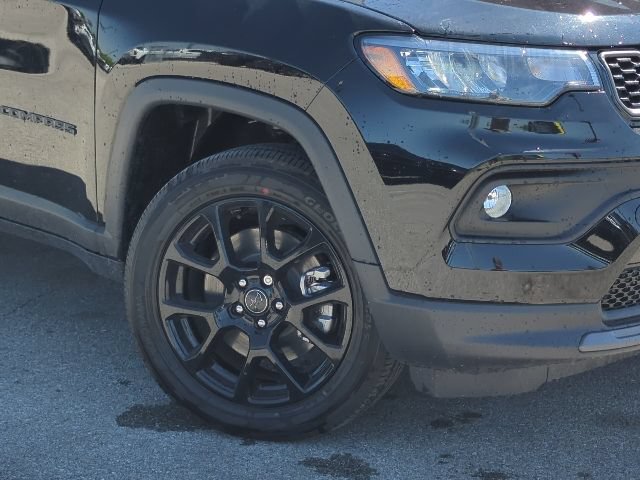 New 2026 Jeep Compass Latitude AWD/4WD image 2