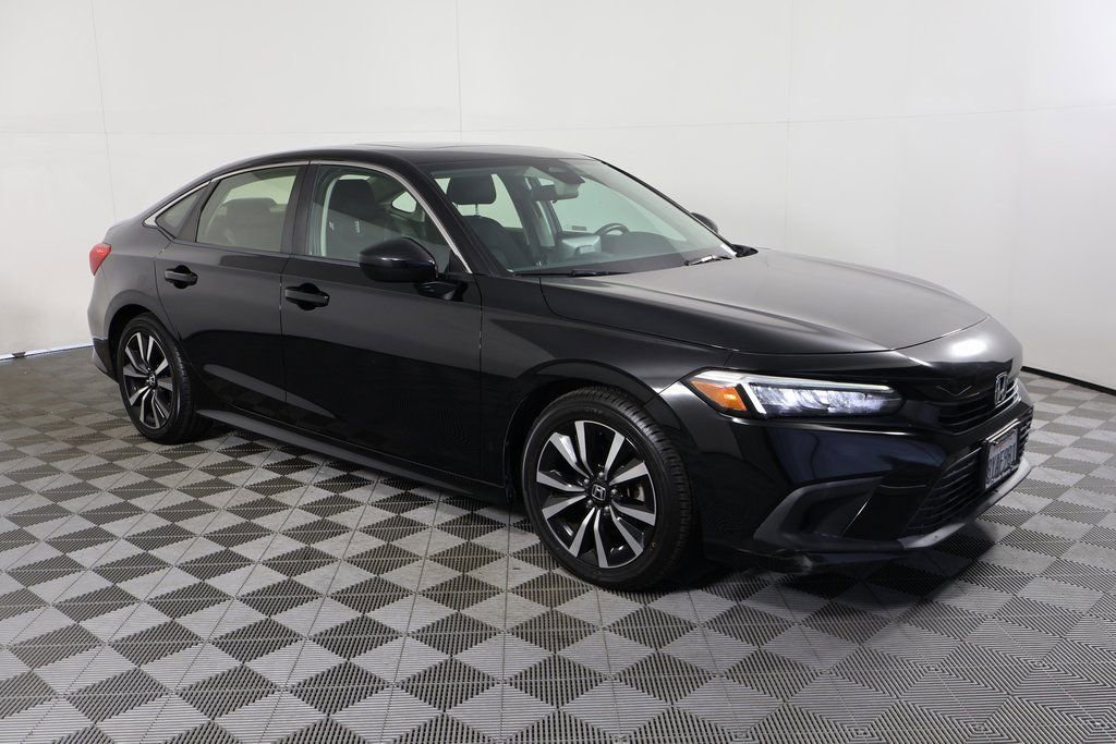 Used 2022 Honda Civic EX image 2