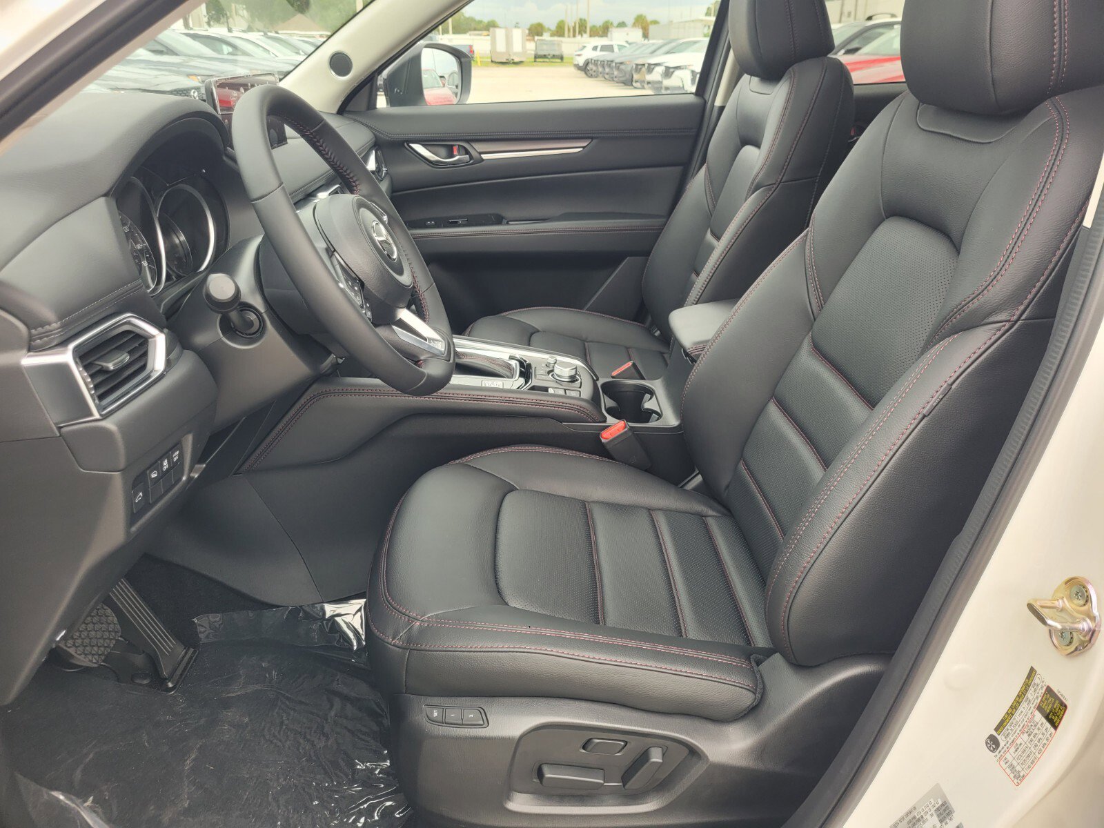 New 2025 MAZDA CX-5 Carbon Edition image 3