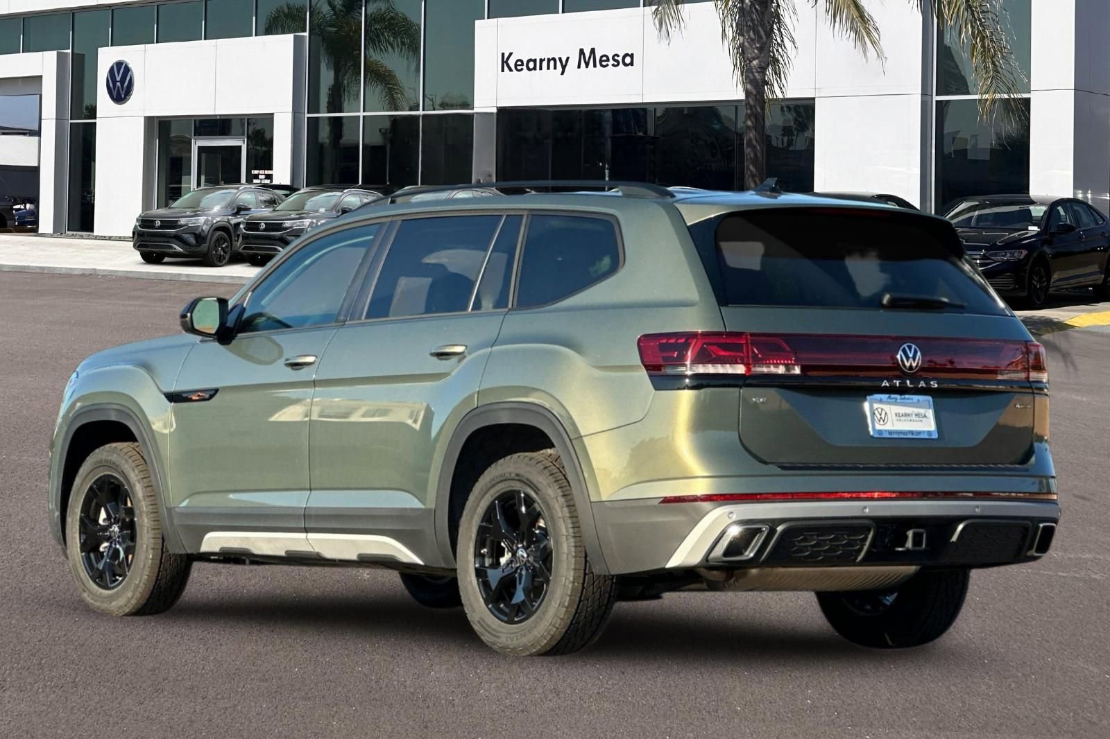 New 2026 Volkswagen Atlas Peak Edition AWD/4WD image 6