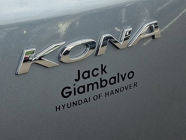 Certified 2021 Hyundai Kona SEL Plus w/ Cargo Package AWD/4WD image 4