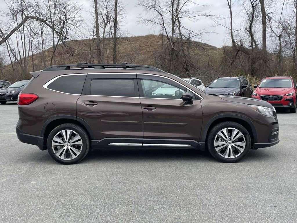 Used 2019 Subaru Ascent Limited image 32