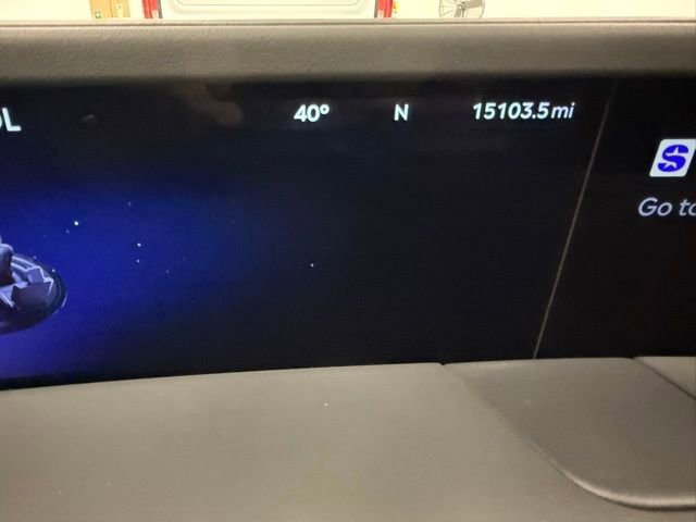 Used 2025 Lincoln Nautilus Premier w/ Equipment Group 102A image 20