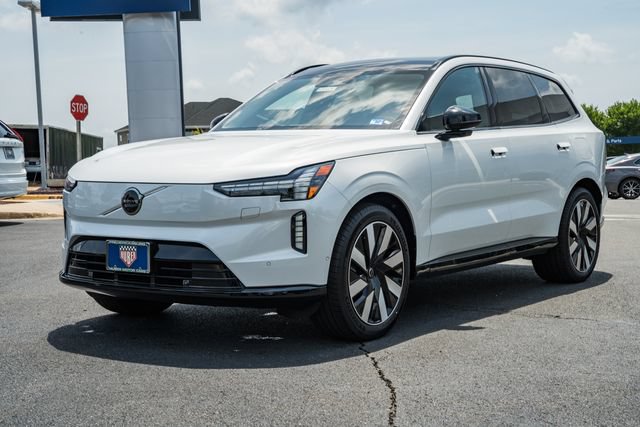 New 2026 Volvo EX90 Ultra AWD/4WD image 3