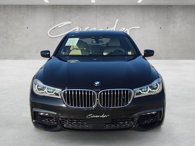 Used 2017 BMW 750i RWD image 18