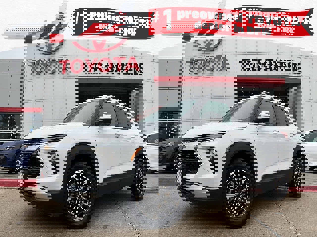 Used 2025 Chevrolet TrailBlazer LT image 1