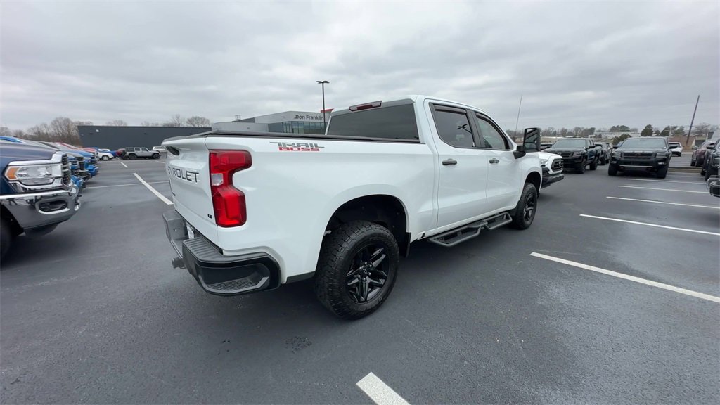 Used 2021 Chevrolet Silverado 1500 LT Trail Boss w/ Bed Protection Package image 8