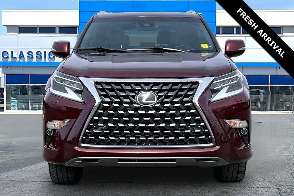 Used 2020 Lexus GX 460 Premium w/ Premium Package image 2