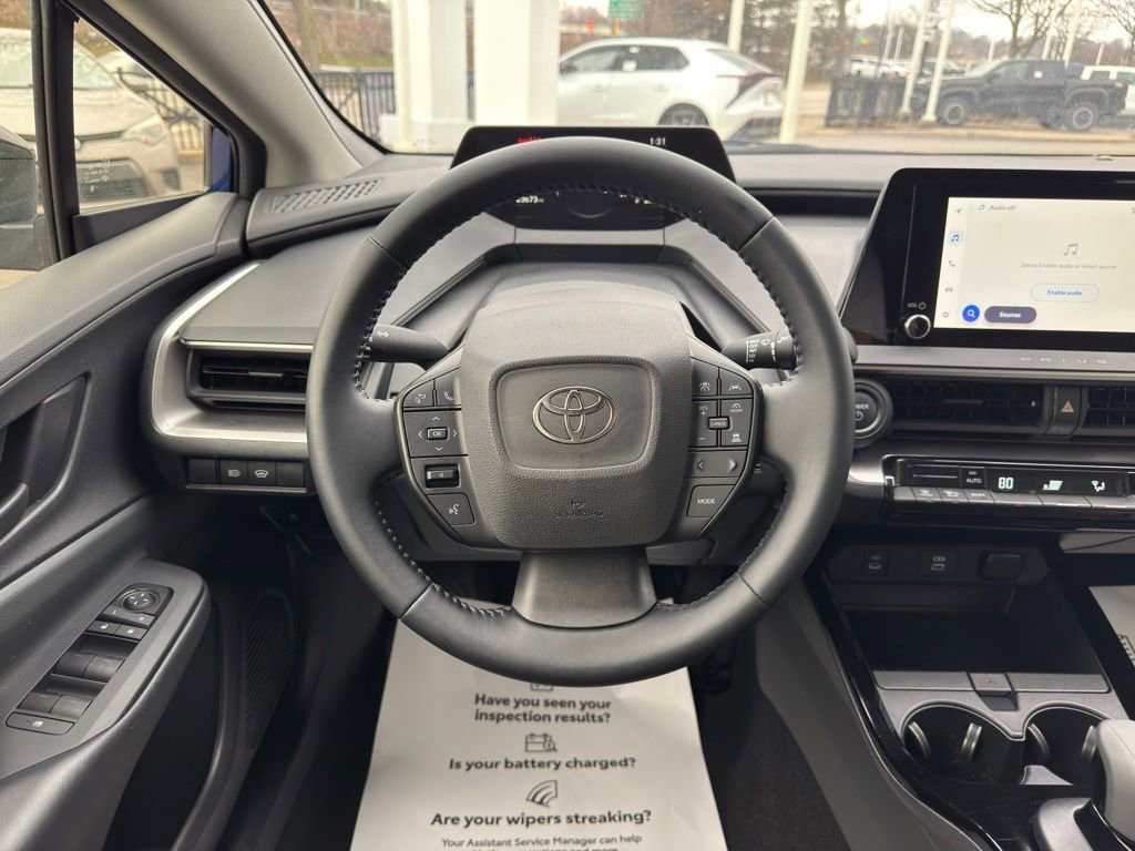 Used 2025 Toyota Prius LE image 37