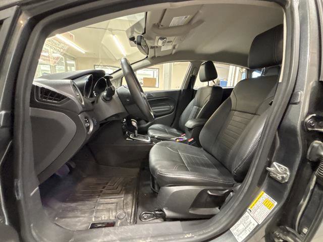Used 2016 Ford Fiesta Titanium FWD image 16